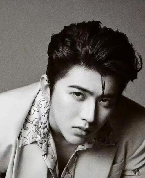 瓜哥吃瓜蔡徐坤,揭秘蔡徐坤的瓜界传奇